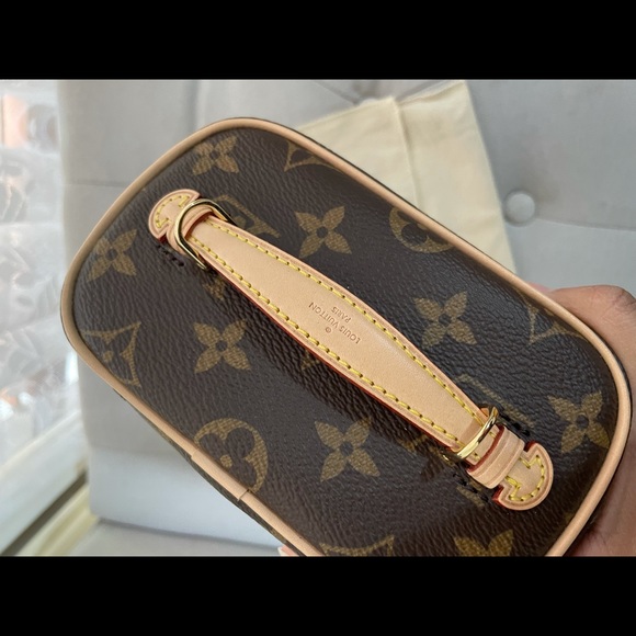 Authentic LV Nice Nano - Picture 5 of 15